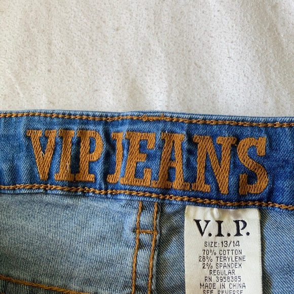 skinny ripped jeans - Picture 2 of 2